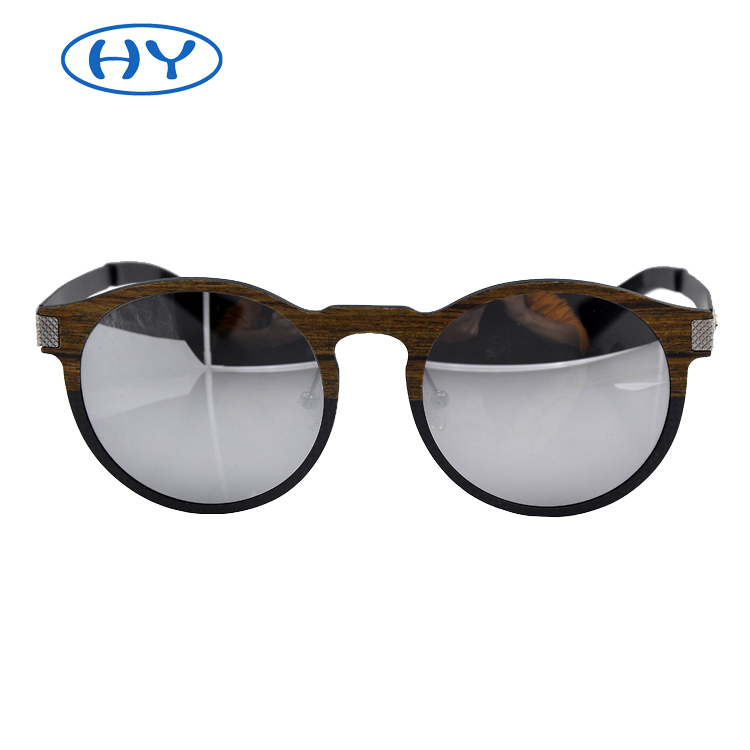 Vintage Polarized Sunglasses for Men 100% UV400 Protection Carbon Fiber Frame